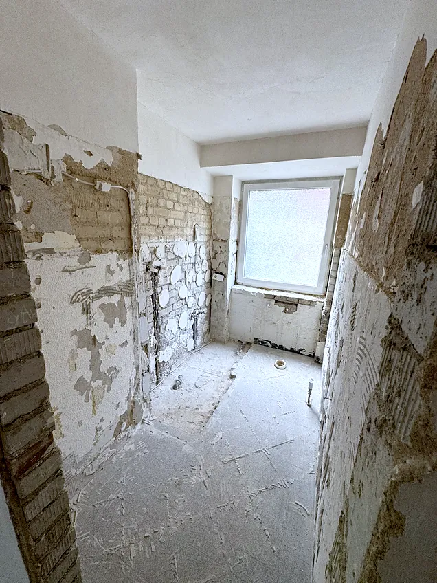 Badezimmer vor der Sanierung